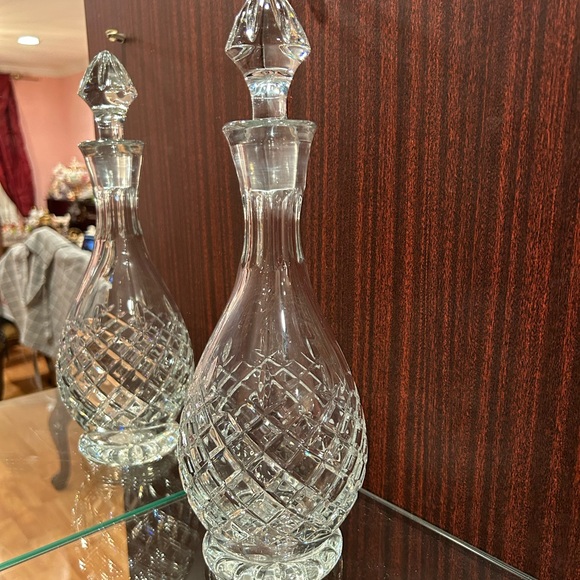 Vintage Lead Crystal Glass Etched Decoration Decanter 12.5